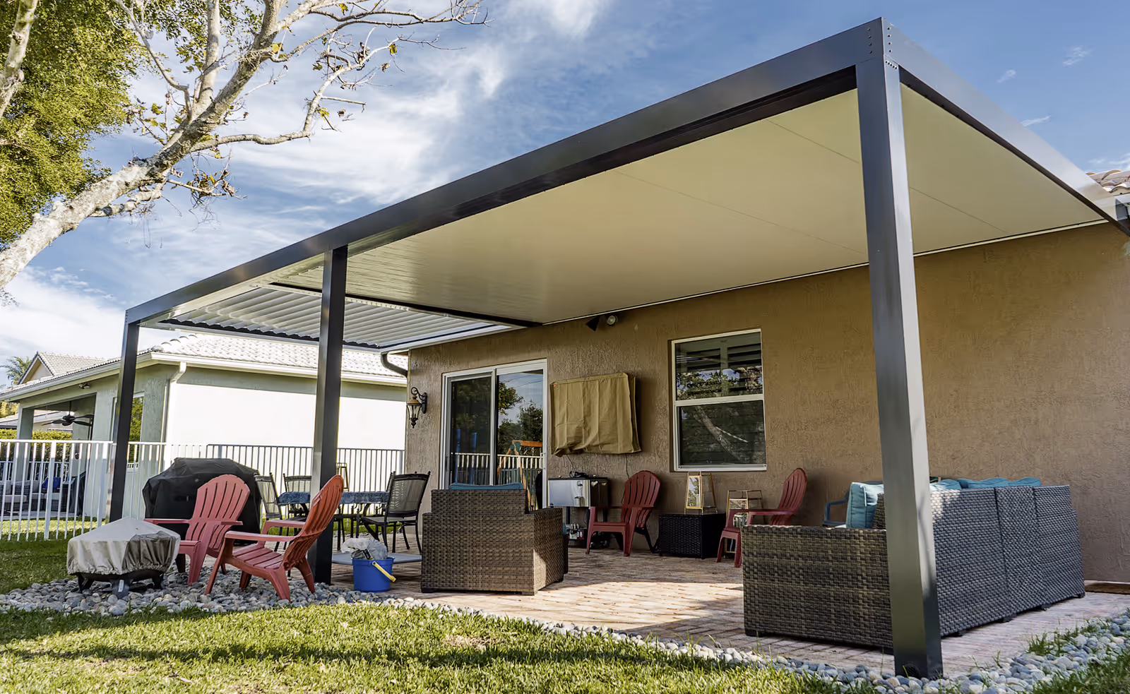Pérgolas de Aluminio — AB Aluminum & Screens, South Florida