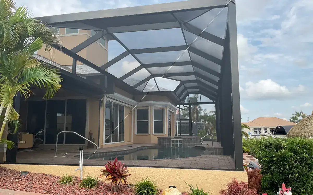 Cerramiento de piscina de aluminio en el sur de Florida